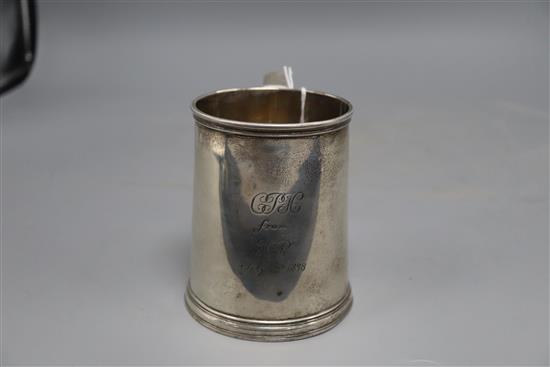 A late Victorian silver mug, with engraved inscription, Lambert & Co, London, 1897, 11cm, 10 oz.